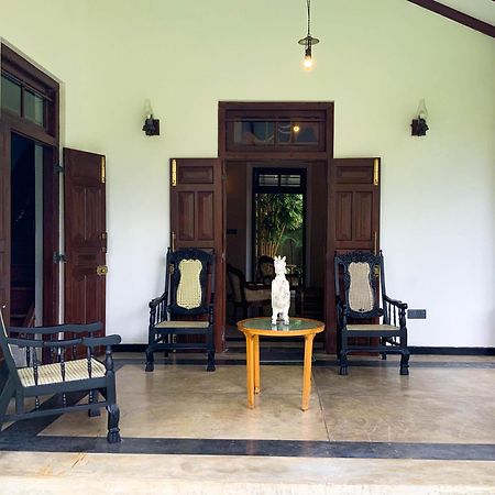 Headman House Antique Villa - A Seaside Royal Stay Ahangama Ngoại thất bức ảnh